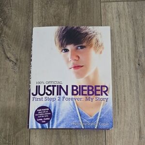 Justin Bieber Book - First Step 2 Forever